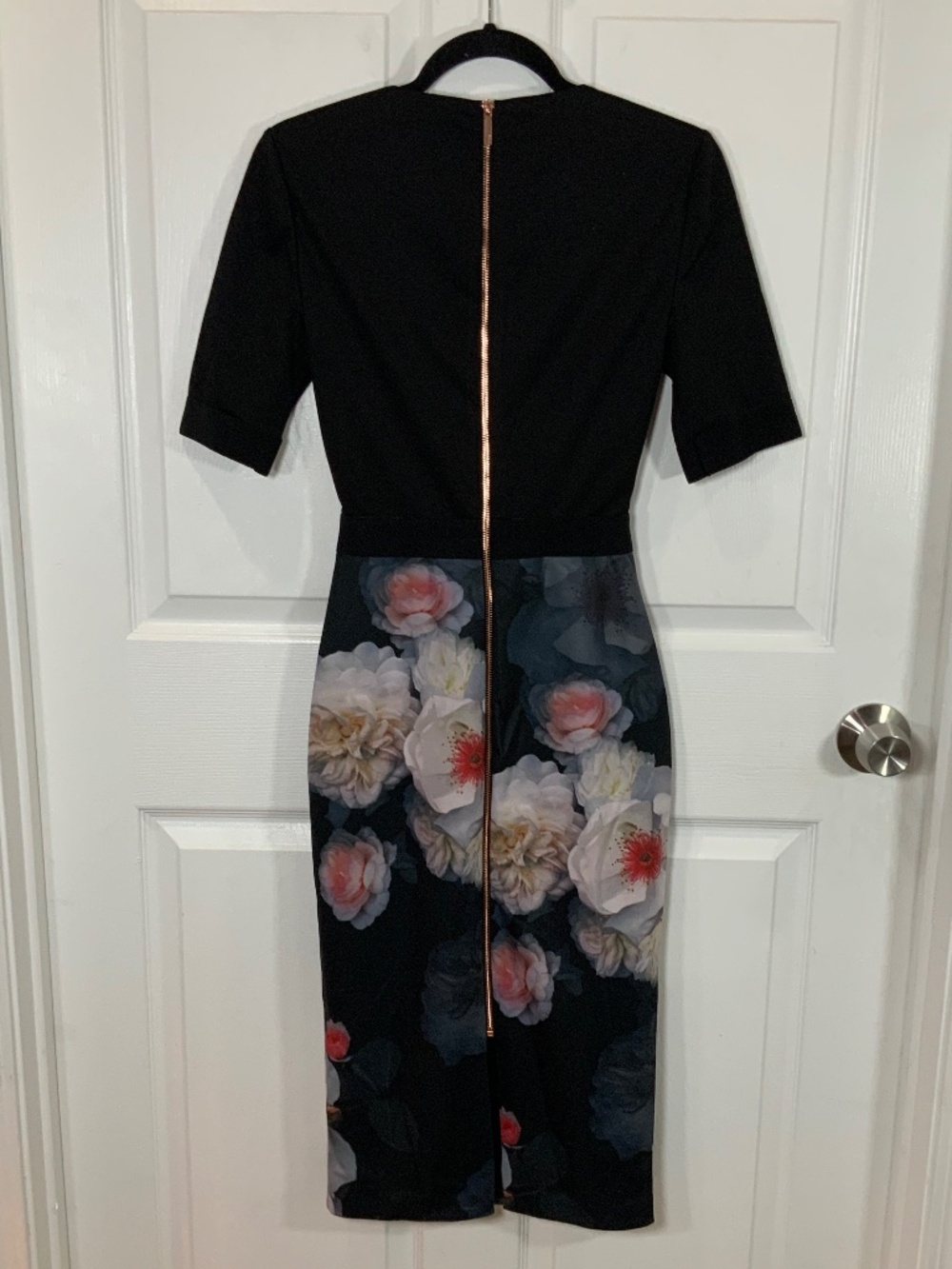 Ted Baker Masason Chelsea Floral Black Bodycon Belted Sheath Midi Dress Size 1 - Picture 6 of 10